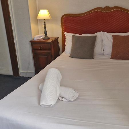 Hotel Saint Etienne Кан Экстерьер фото
