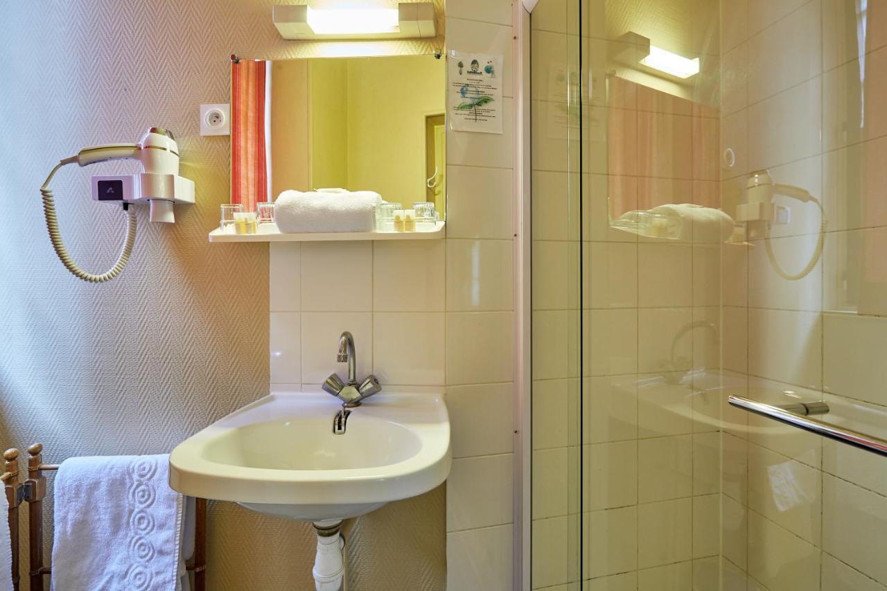 Hotel Saint Etienne Кан Экстерьер фото